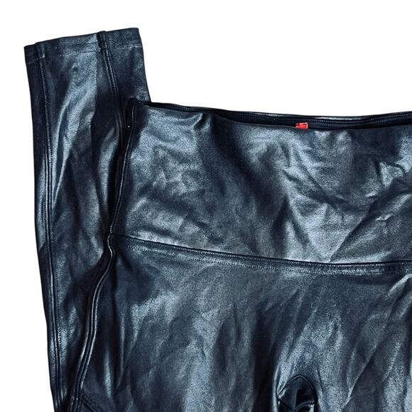 Spanx Women’s Sz M Black Faux Leather Moto Leggings Pants Pull On - Picture 6 of 12